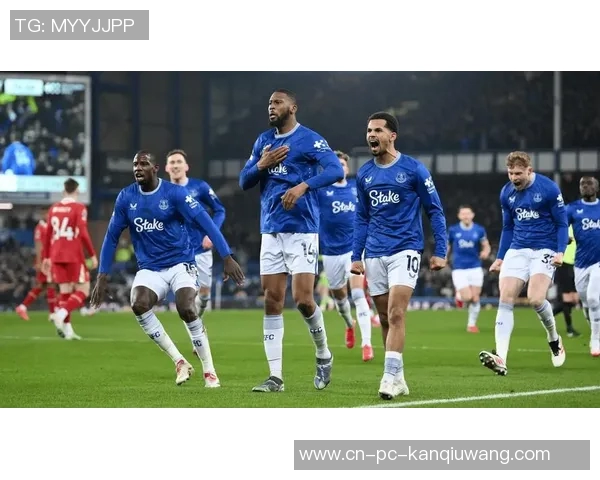 曼城与埃弗顿对决分析球队状态战术特点及历史交锋记录