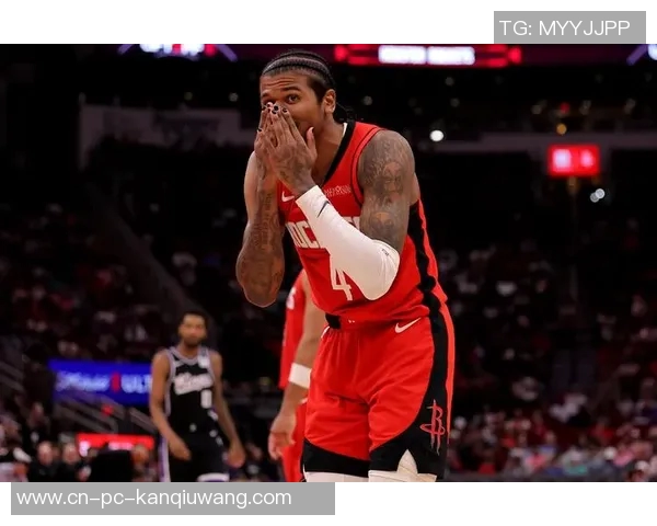 湖人主场迎战火箭争夺季后赛席位精彩对决引发球迷热议